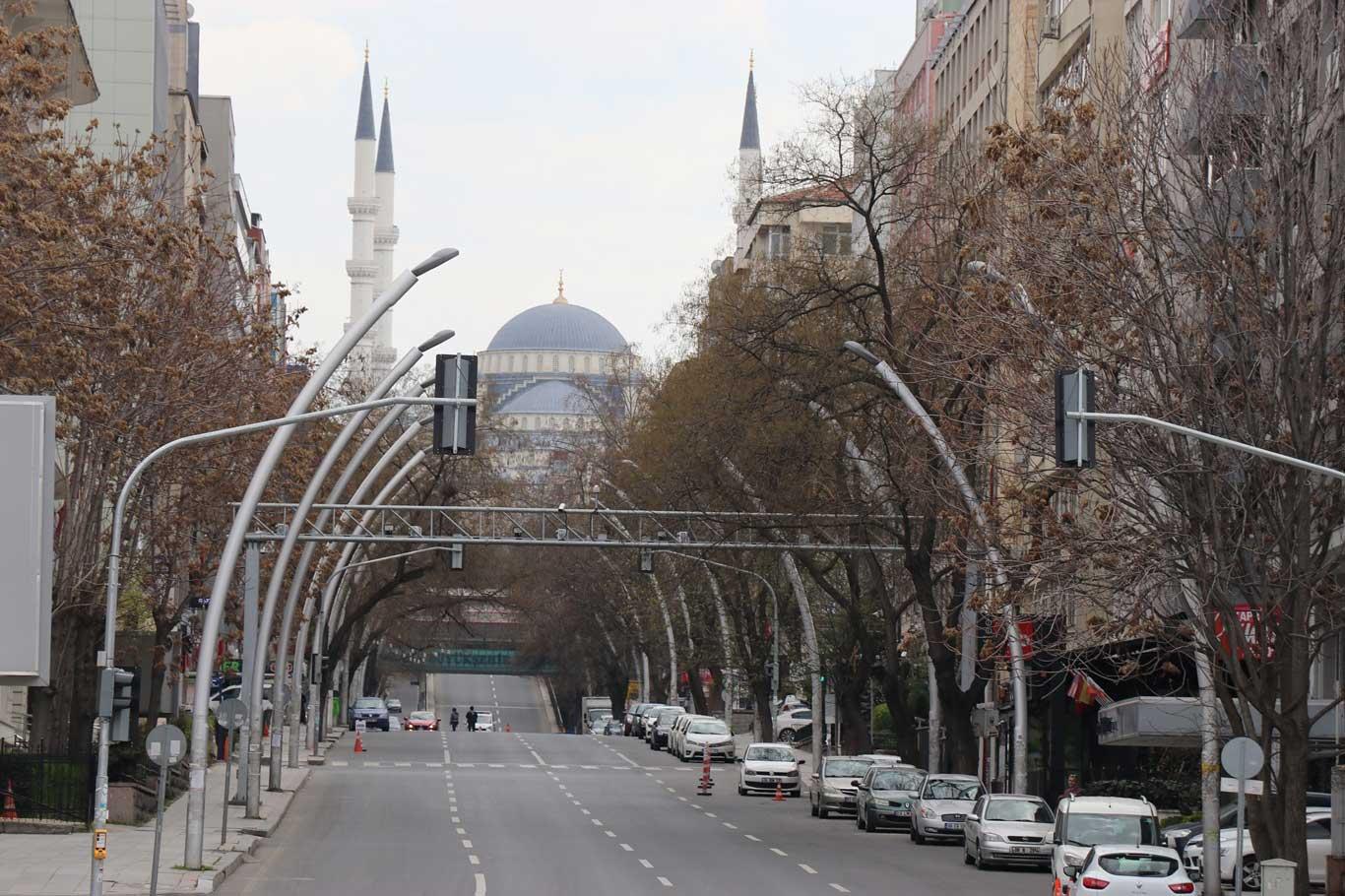 SON DAKİKA HABER: 13-14 Haziran bu hafta sonu sokağa çıkma yasağı olacak mı, açıklama var mı? Hafta sonu yarın yasak var mı?