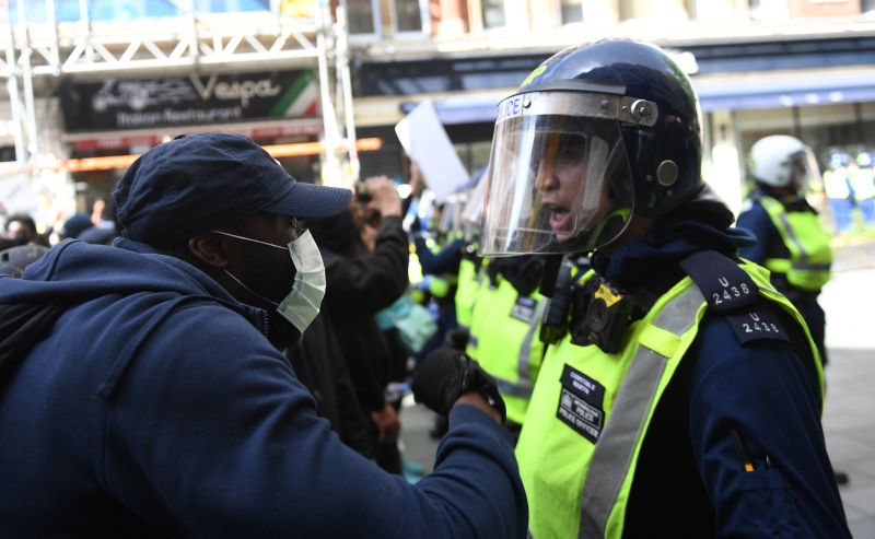 George Floyd’un ölümüyle ortaya çıkmıştı! Trudeau’dan çarpıcı itiraf