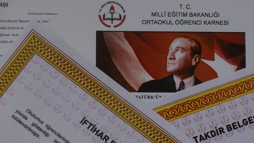 E Okul VBS giriş ile karne notu sorgulama: E Okul Veli Bilgilendirme Sistemi VBS ile ilkokul, ortaokul, lise karne notları sorgulama