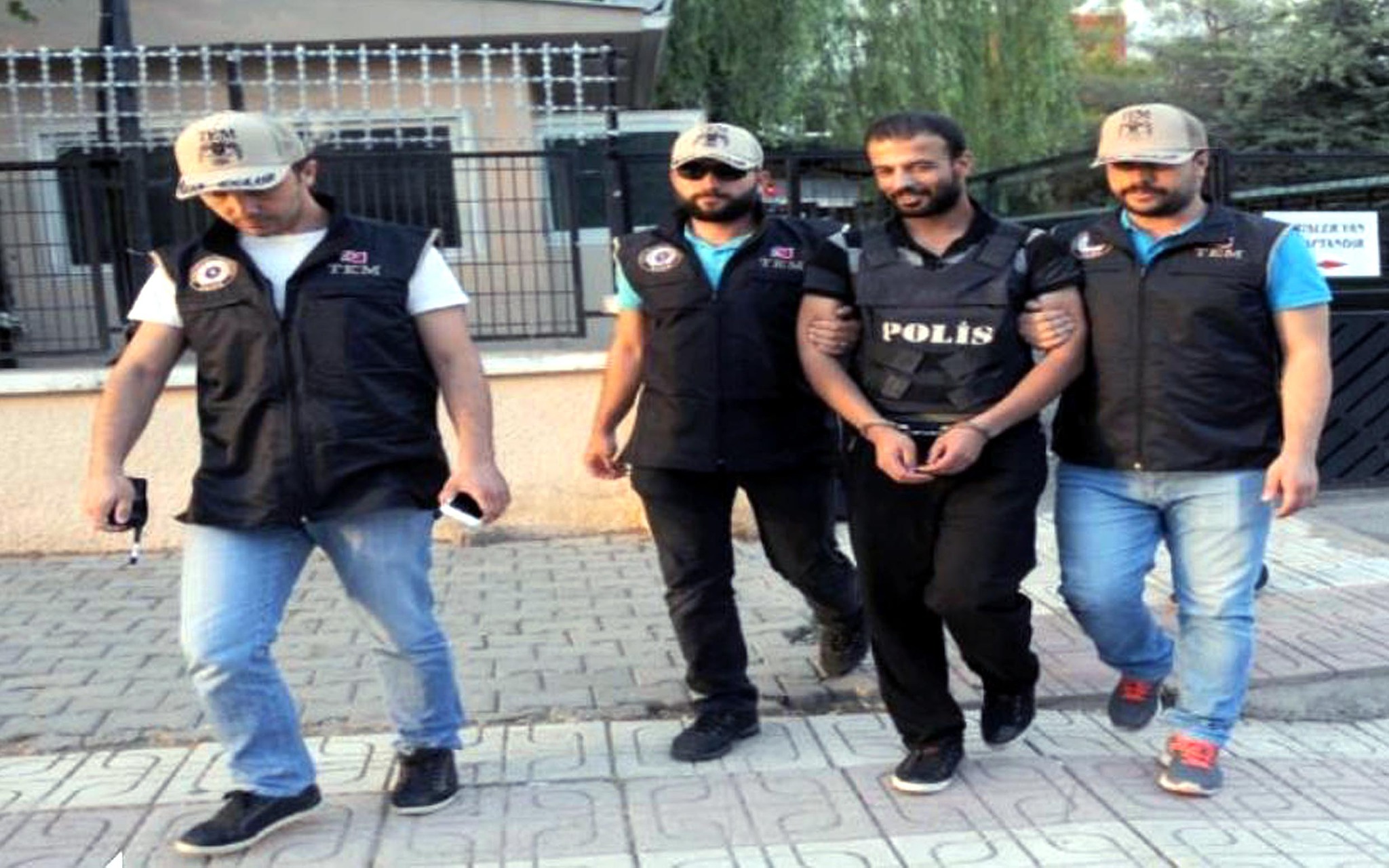 Son dakika | AK Partili başkanı şehit eden teröriste 2 kez ağırlaştırılmış müebbet