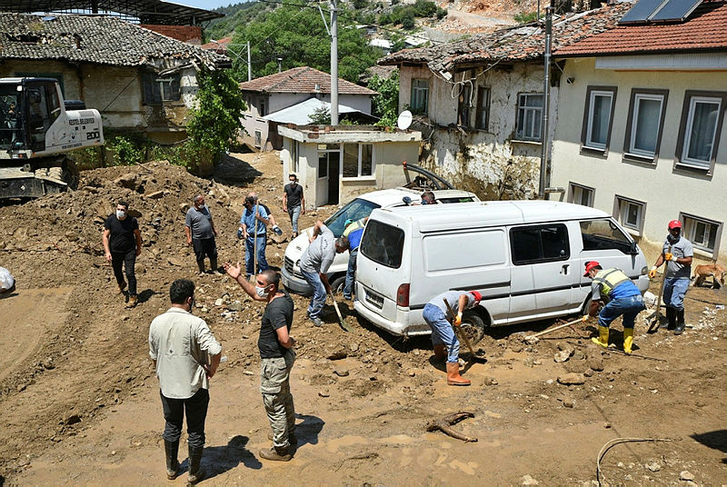 Son dakika: Bursa’daki sel felaketinin ardından uzman isimden flaş uyarı: Bu yıl çok göreceğiz...
