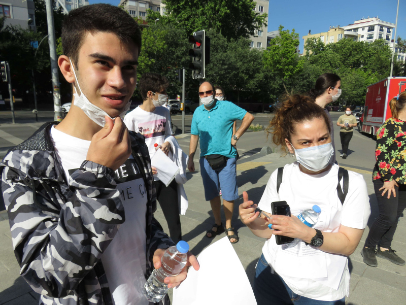 Son dakika: YKS’nin ilk oturumu TYT 81 ilde sona erdi! İşte tüm detaylar...