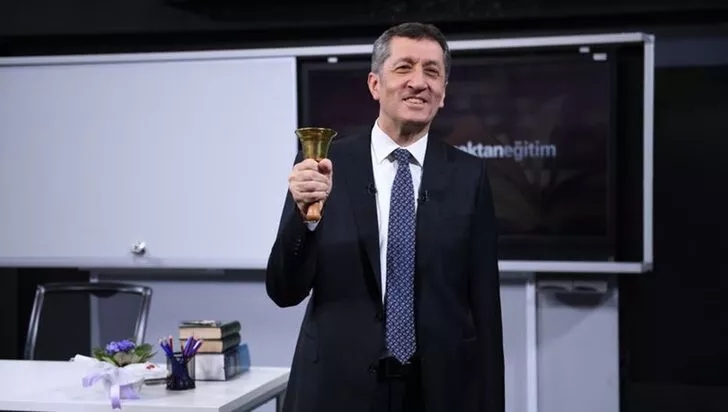 SON DAKİKA: Bakan Selçuk paylaştı! TRT EBA TV’de ’Yaz Okulu’ yarın başlıyor