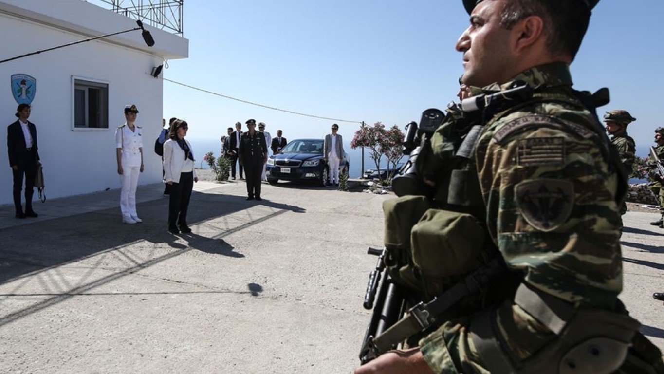 Yunan Cumhurbaşkanı’ndan tahrik! Eşek Adası’nda skandal ifadeler...