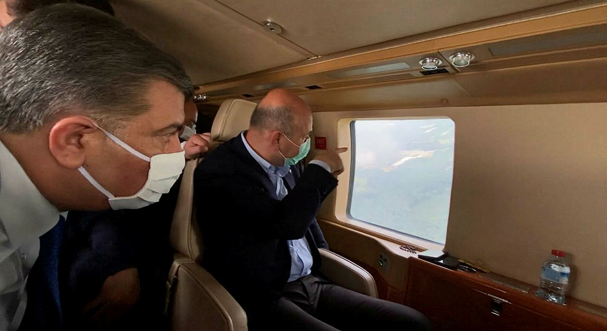 SON DAKİKA HABER - Sakarya’daki havai fişek fabrikasının patlaması sonrası Bakan Koca’dan açıklama geldi! 4 ölü - 97 yaralı!