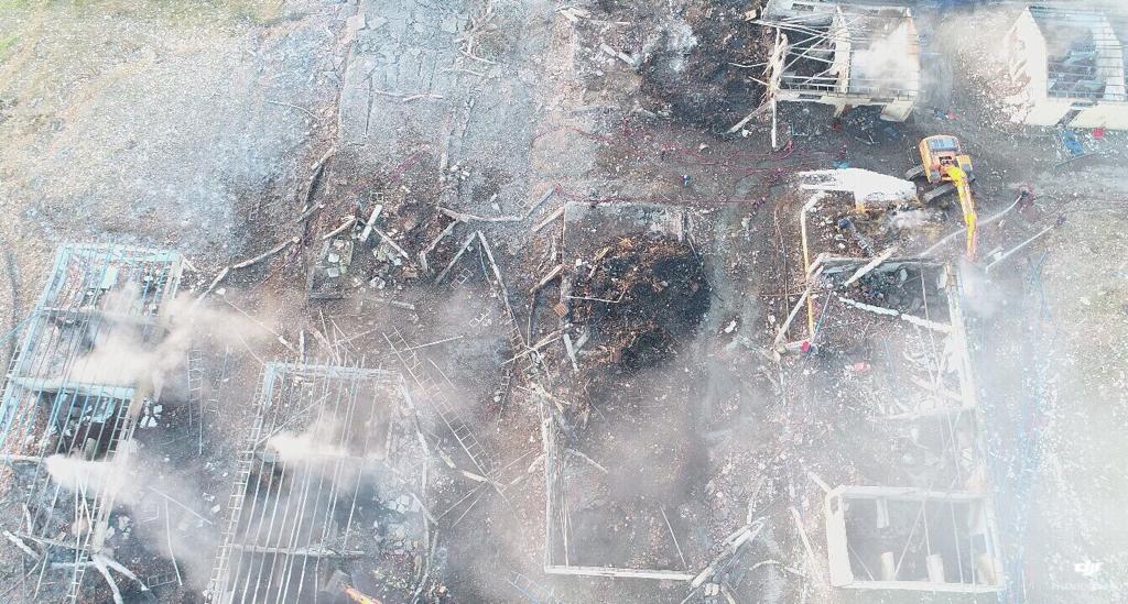 Son dakika: Sakarya’daki patlamanın ardından dehşete düşüren görüntü! Ortadan ikiye ayrıldı! Asıl faciaya ramak kalmış...