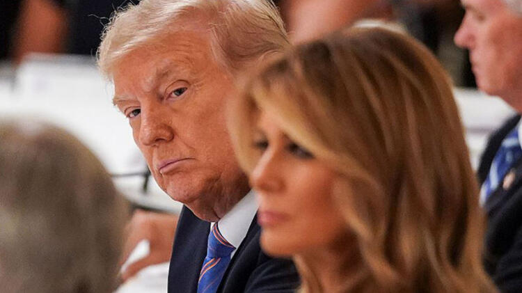 ABD’yi sarsan son dakika haberi: Sapık milyarder Epstein’in iğrenç ağında Trump ayrıntısı! Güzel parça değil mi...