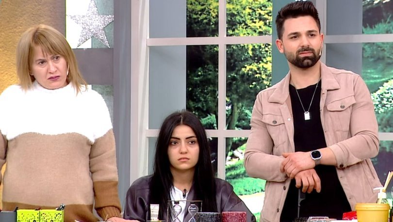 10 Temmuz 2020 Kuaförüm Sensin kim elendi, haftanın birincisi kim oldu? Bugün Kuaförüm Sensin elenen takım ve haftanın birincisi olan takım...