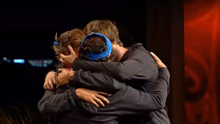 Survivor finaline sayılı saatler! Survivor kim elendi kim gitti? SMS sıralaması ile elenen isim...