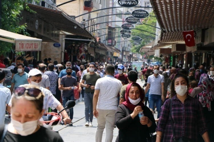 SON DAKİKA: Türkiye’deki güncel corona virüsü vaka ve ölüm sayısı açıklandı! 17 Temmuz Türkiye corona virüsü vaka, ölü ve iyileşen hasta sayısı kaç oldu?