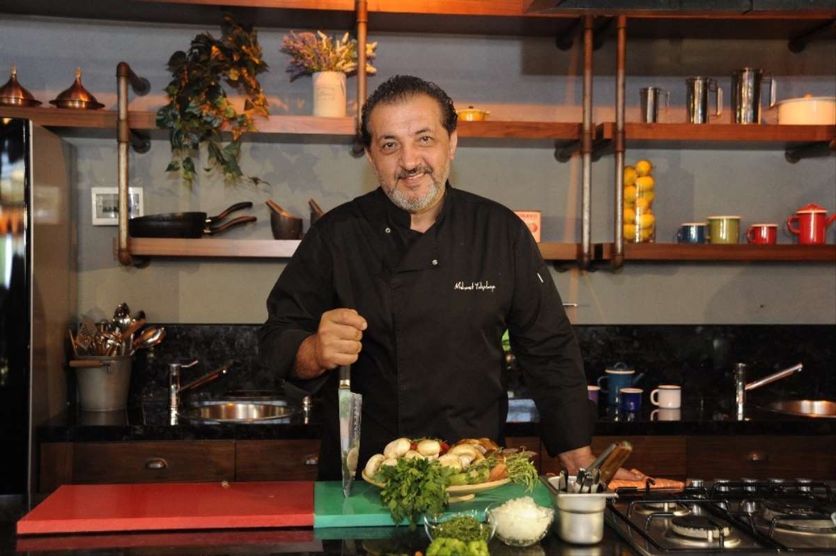 MasterChef Mehmet Yalçınkaya kimdir, kaç yaşında? Mehmet Şef aslen nereli?