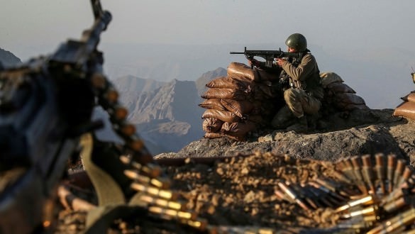 SON DAKİKA! Mehmetçik’ten PKK’ya ağır darbe! 45 km derinliğe kadar ilerledi