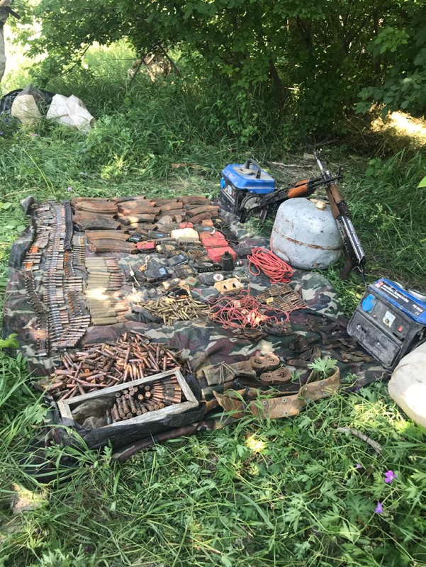 Son dakika: Yıldırım-2 Cilo Operasyonunda silah, patlayıcı ve mühimmat ele geçirildi