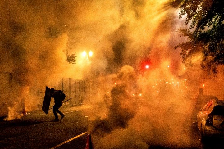 ABD’de sular durulmuyor! Trump’tan protestoculara tehdit!