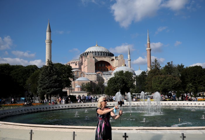 Türkiye karşıtlarının Ayasofya hüsranı! Haddi aşan ifadeler...