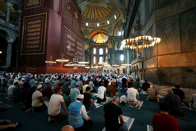 Türkiye karşıtlarının Ayasofya hüsranı! Haddi aşan ifadeler...