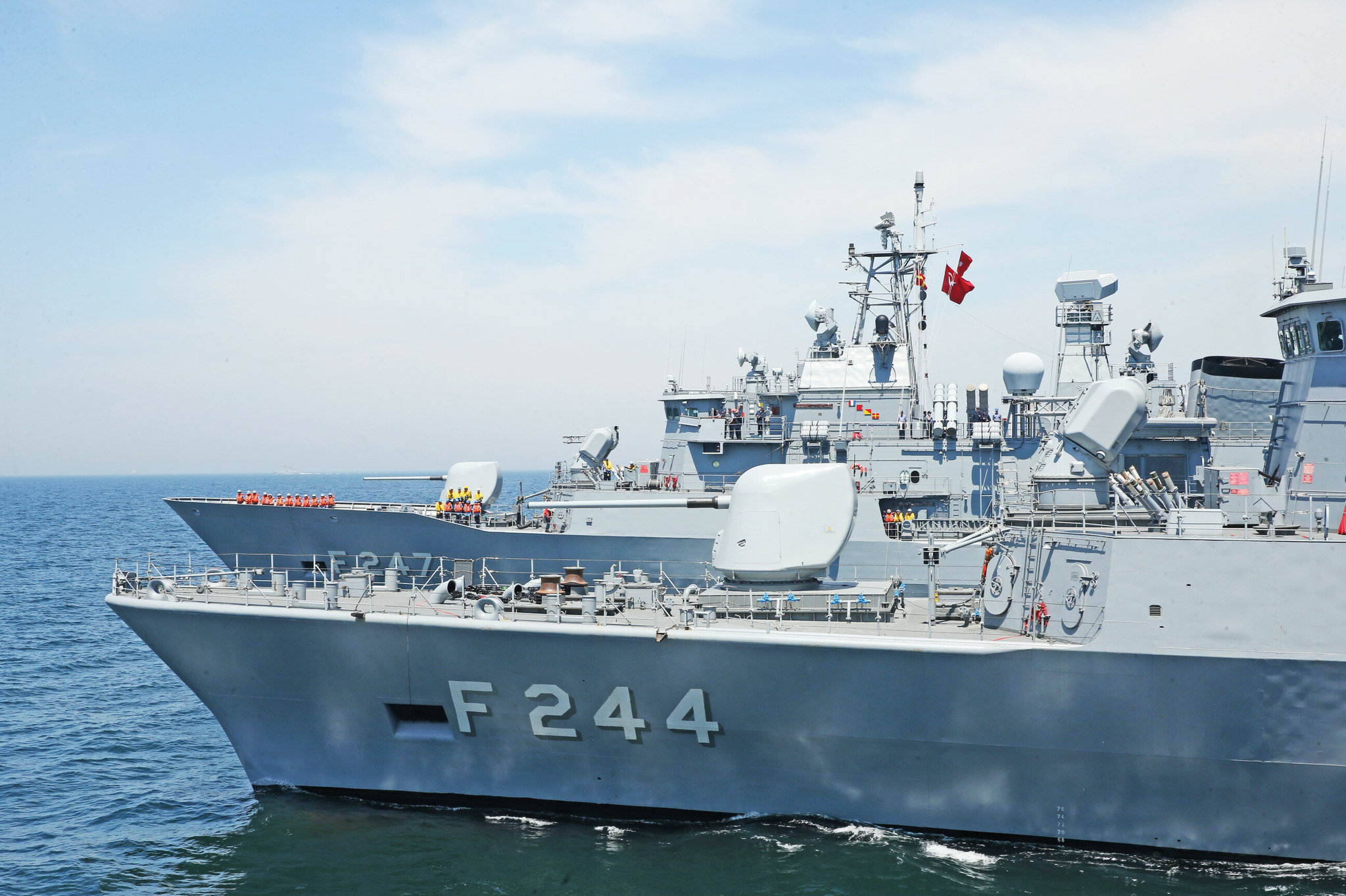 Uzmanlardan son dakika Doğu Akdeniz yorumu | Yunanistan 12 ada ve Kıbrıs’ı kaybeder