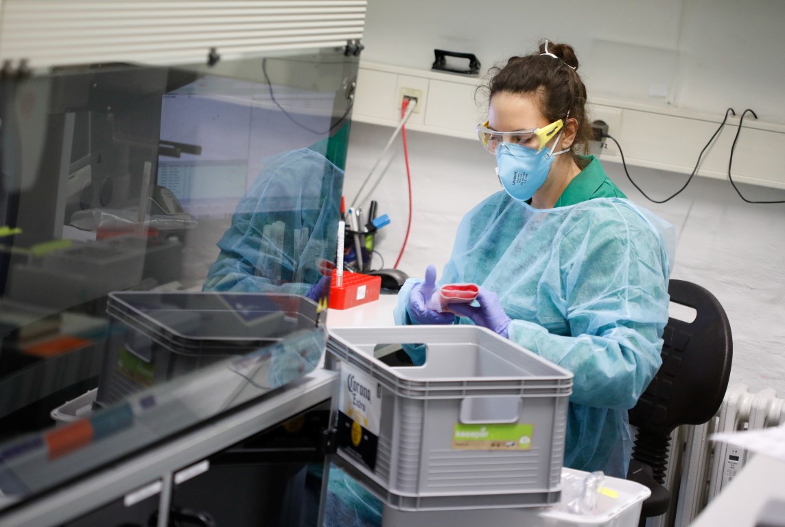 Corona virüs aşısı ile ilgili son dakika gelişme! İşte Covid-19 aşısının fiyatı...