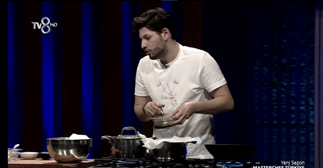 Masterchef Türkiye ana kadroya seçilen Berk İlter kimdir ve kaç yaşında? 2020 Masterchef Berk aslen nereli, mesleği ne?