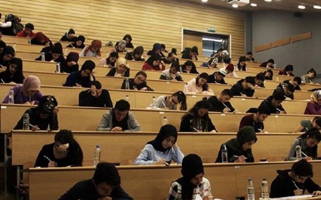 YÖK’ten son dakika açıklaması: Üniversiteler açılacak mı, son durum ne? 2020-2021 Üniversiteler ne zaman açılacak?