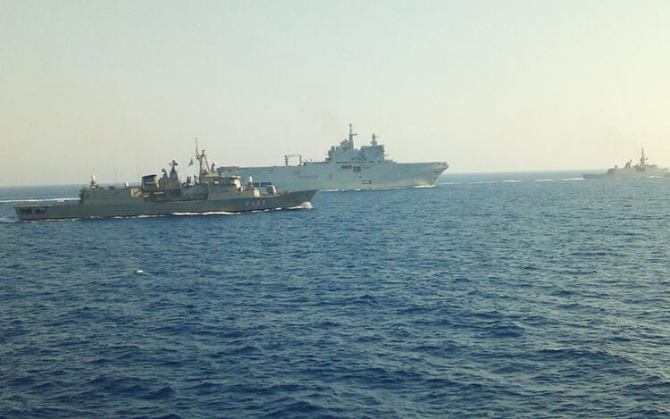 Türkiye’nin Doğu Akdeniz hamlesinden sonra Yunanistan tutuştu! Destek arayışları sürüyor