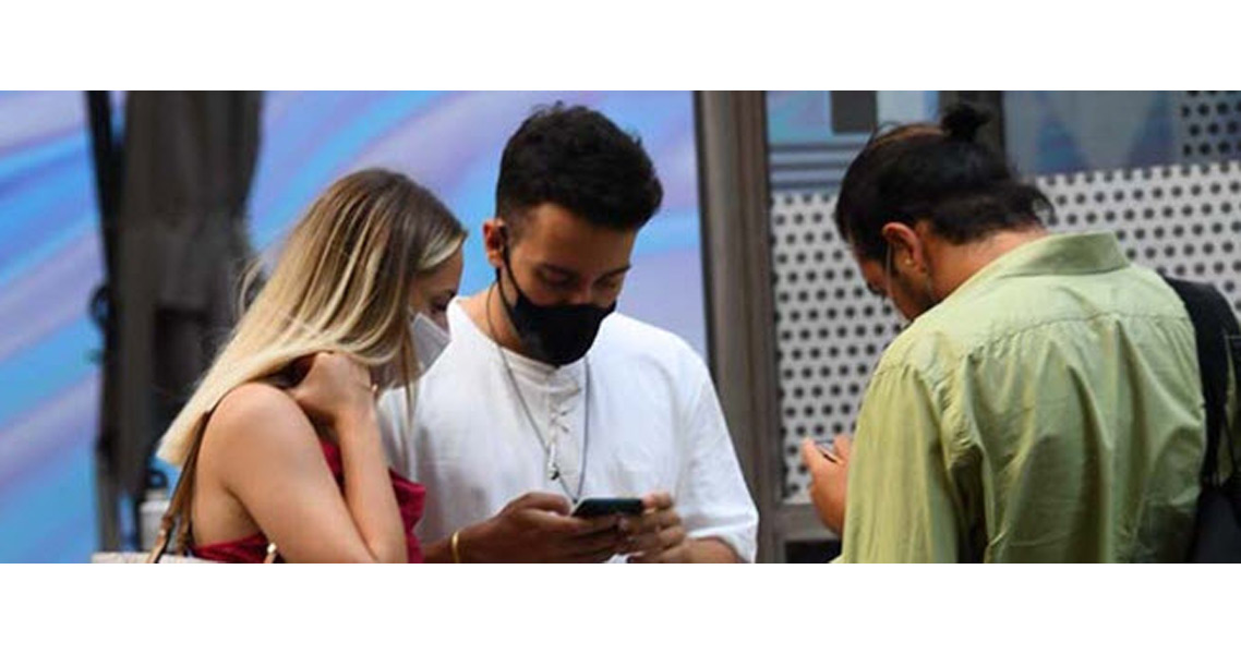 Ecenaz Üçer kimdir? Enes Batur’un sevgilisi Ecenaz Üçer kaç yaşında, nereli?