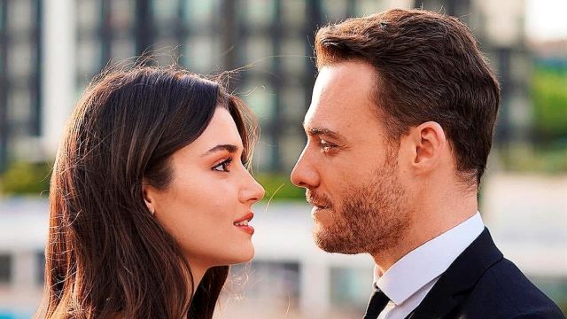 Hande Erçel ve Kerem Bürsin sevgili mi? Hande Erçel aşk iddialarına son noktayı koydu!