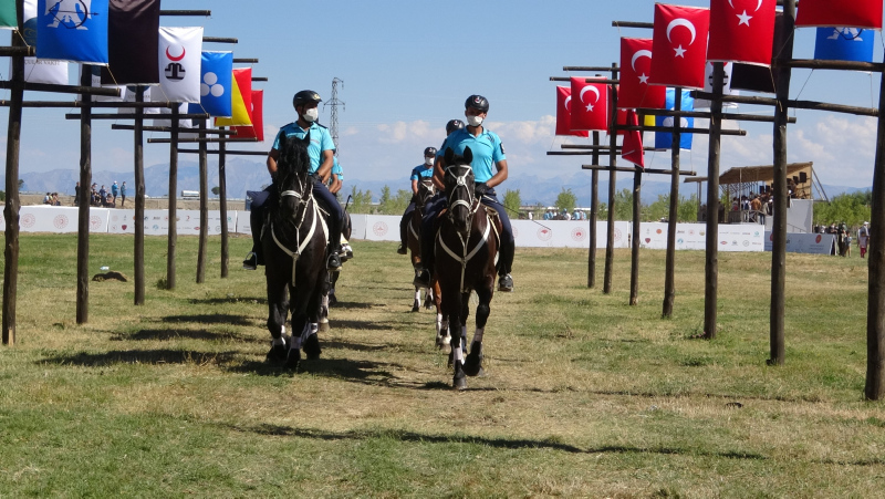 Malazgirt Zaferi’nin 949. yılında Kızılelma Klibi büyük ilgi topladı! İşte Kızılelma Malazgirt Klibi