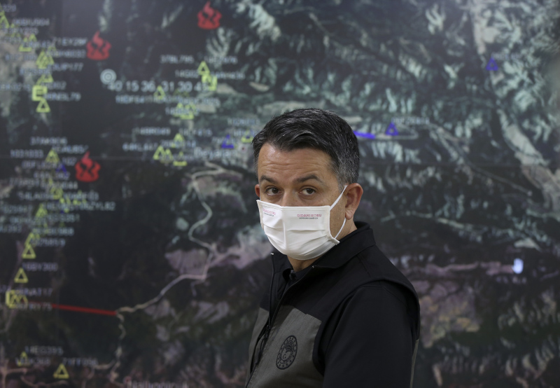 Son dakika! Bakan Pakdemirli’den Nallıhan’daki yangınla ilgili açıklamalar!