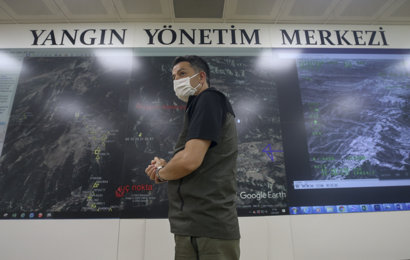 Son dakika! Bakan Pakdemirli’den Nallıhan’daki yangınla ilgili açıklamalar!