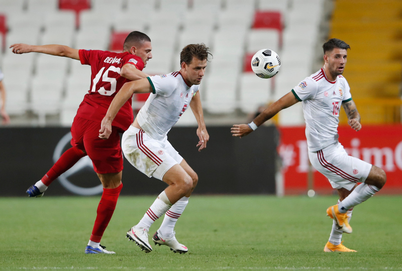 Milli Takım’da dikkat çeken kare! Emre Kılınç ve Mert Hakan...