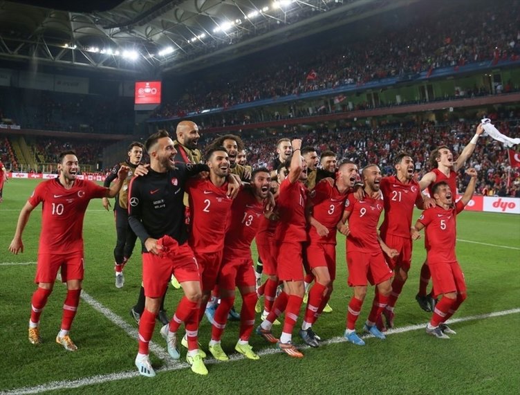 Türkiye Macaristan maçı canlı yayın izle! TRT 1 Türkiye Macaristan Milli maçı canlı izle ekranı