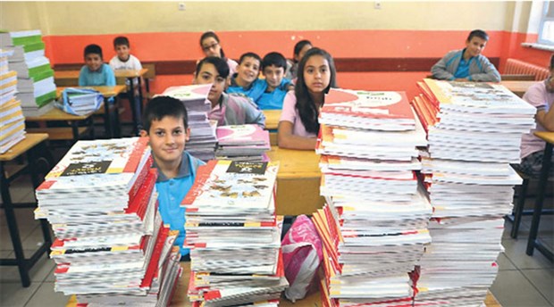 Okul kitapları verilecek mi? MEB ile 2020-2021 ilkokul, ortaokul, lise okul kitapları ne zaman dağıtılacak?