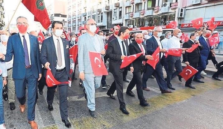 Son dakika: CHP’de korona paniği! Testleri pozitif çıkan Öztrak, ’Bende virüs olabilir’ dedi ama maske takmadı...