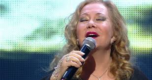 Bedia Akartürk kimdir, kaç yaşında? Bedia Akartürk nereli,evli mi, kaç çocuğu var?