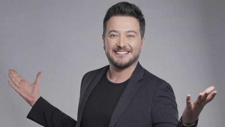 Gelinim Mutfakta Fatih Ürek neden ayrıldı, yok mu? Gelinim Mutfakta’nın yeni sezon sunucusu Onur Büyüktopçu kimdir, kaç yaşında?