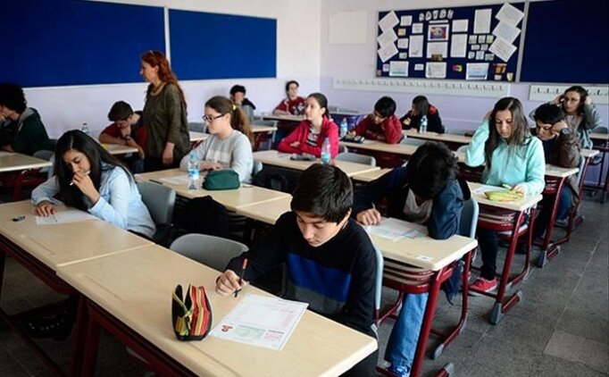 Son dakika haberi! İstanbul’da okullarda yüzyüze eğitim ne zaman, saat kaçta başlayacak? Vali Yerlikaya son dakika açıkladı!