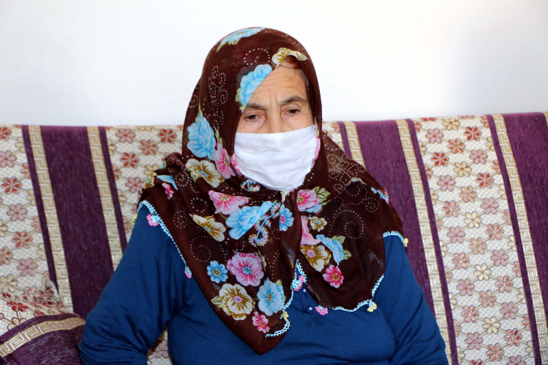 Corona virüsü yenen 104 yaşındaki kadın: Hiç evden çıkmadım...