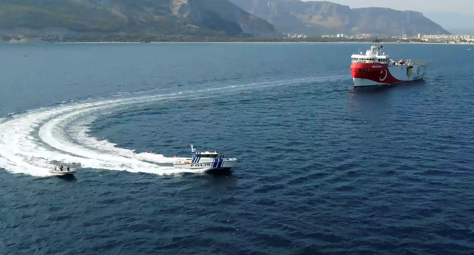 Son dakika haberi: Doğu Akdeniz’de gerilimi tırmandıran Sevilla haritası! Yunanistan ve GKRY, gayrimeşru Sevilla haritası ile ne yapmaya çalışıyor?