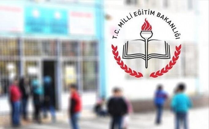 Okullar ne zaman açılacak? Bakan Selçuk’tan son dakika haberi:  8. 9. ve 12. sınıflar yüz yüze eğitim ne zaman başlıyor?