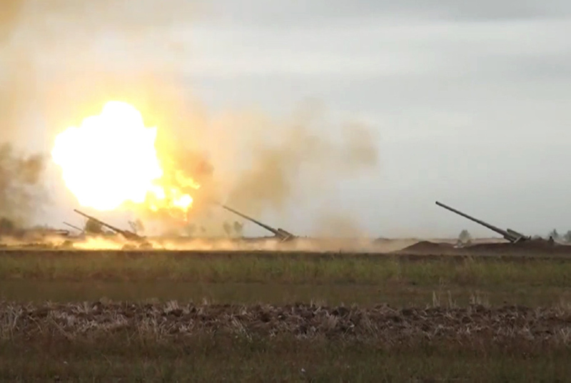 SON DAKİKA: Ermenistan askerleri cepheden kaçıyor! Kan donduran emir...