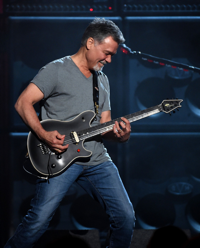 Eddie Van Halen kimdir? Dün hayatını kaybeden Eddie Van Halen şarkıları