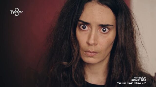 Kırmızı Oda Alya ile İstanbullu Gelin Yaz aynı kişi mi? Kırmızı Oda Alya hikayesi nedir, ne anlatıyor?