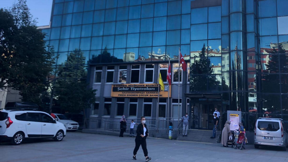 İBB’nin izin verdiği MKM’nin arşivi PKK propagandasıyla dolu