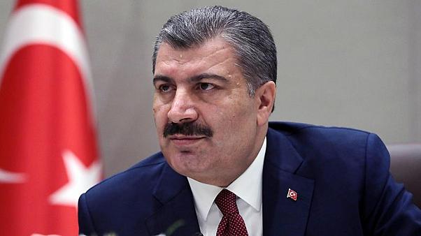 ’Üniversiteler açılacak mı?’ sorusuna Bakan Koca’dan canlı yayında flaş yanıt...