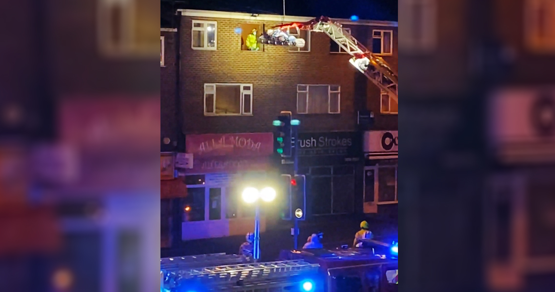 Son Dakika Haberler: Fast food bağımlılığı hayatını kabusa çevirdi! 5 yıldır evden çıkamıyordu... 30 itfaiyeci zor kurtardı!