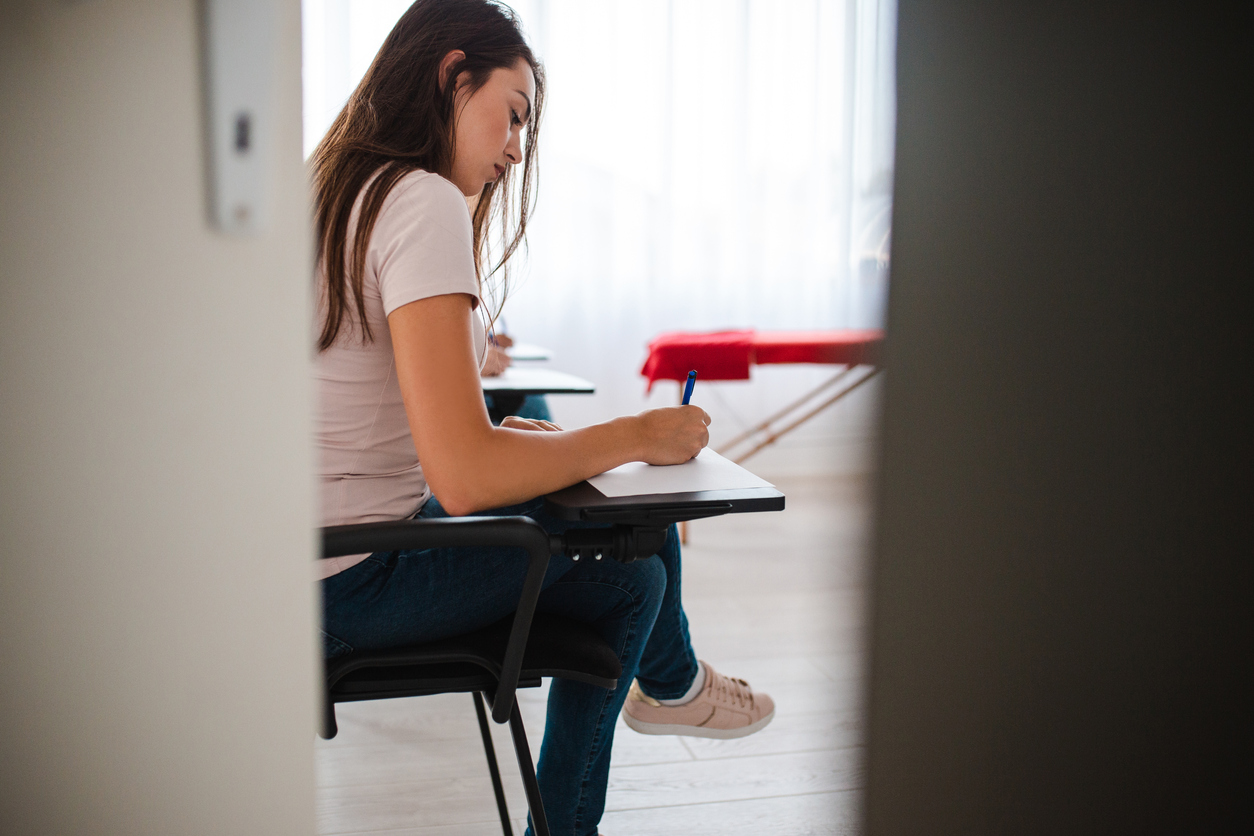 KPSS P2 puanı ile alım yapan kurumlar nelerdir? KPSS P2 puanı nedir ve nasıl hesaplanır?