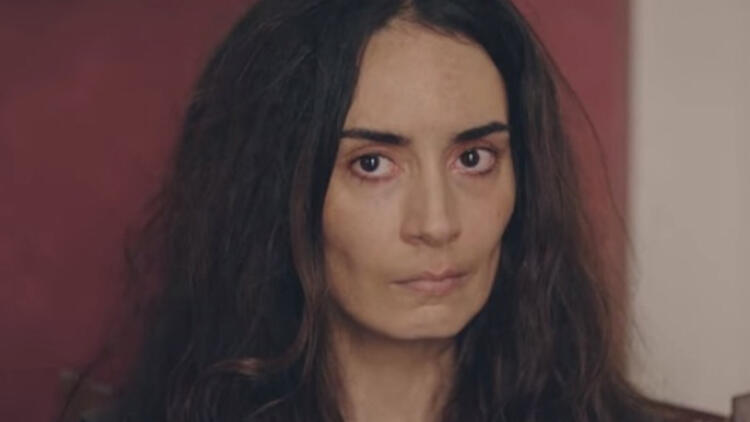 Kırmızı Oda Alya karakteri diziden ayrılıyor mu, hikayesi bitti mi? Melisa Sözen’in canlandırdığı Kırmızı Oda Alya diziye veda mı edecek?