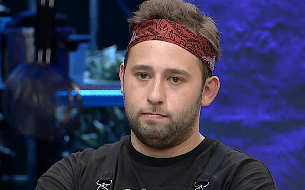 MasterChef Berker kimdir? 2020 MasterChef Türkiye yarışmacısı Berker Başmanav kaç yaşında, nereli?