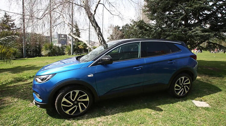 Son Dakika Haberi: Otomobil almak isteyenler dikkat! Firmalar faizleri sıfırladı...